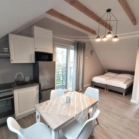 Apartment Gemuetliches Ferienhaus Mit Garten Und Seeblick By Interhome Appartement