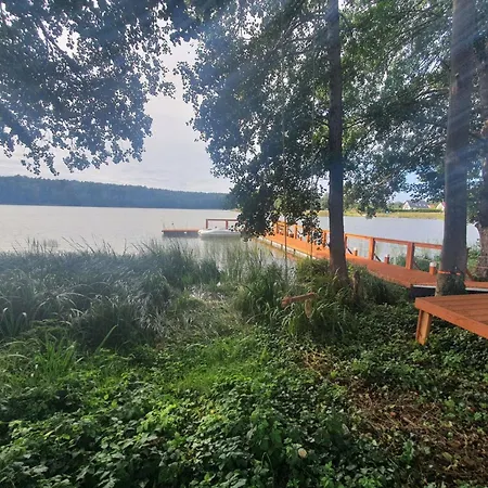 Gemuetliches Mit Garten Und Seeblick By Interhome Apartmán *